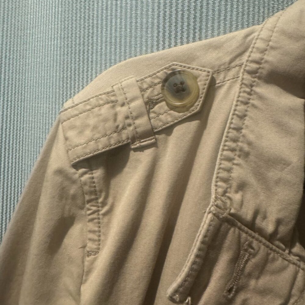 Ann Taylor Loft Medium Tan jacket.  Adorable light coat for Fall.